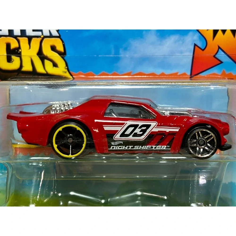Hot Wheels Night Shifter Monster Trucks + Smashed HW 1:64 Die-cast Car NIP 2022